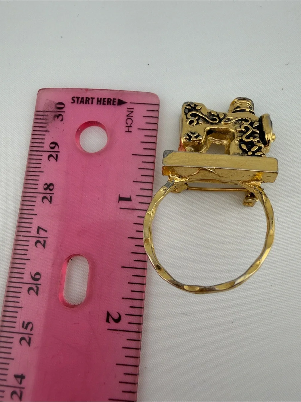 Vintage Gold Tone Sewing Machine Ring Brooch